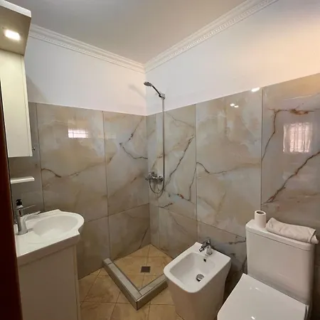 Апартаменты House